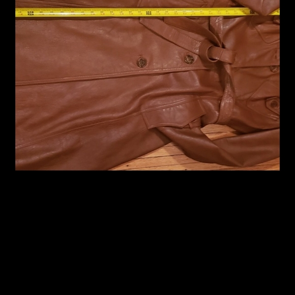 Vintage Trenchcoat - Picture 5 of 16